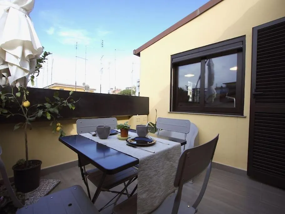 Quattroventi Terrace Penthouse Appartement Rome Italië
